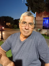 Alejandro V.